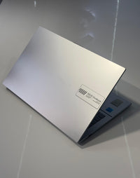 Asus Vivobook 15.6” FHD Intel Core I3-N305 8GB RAM 256GB SSD